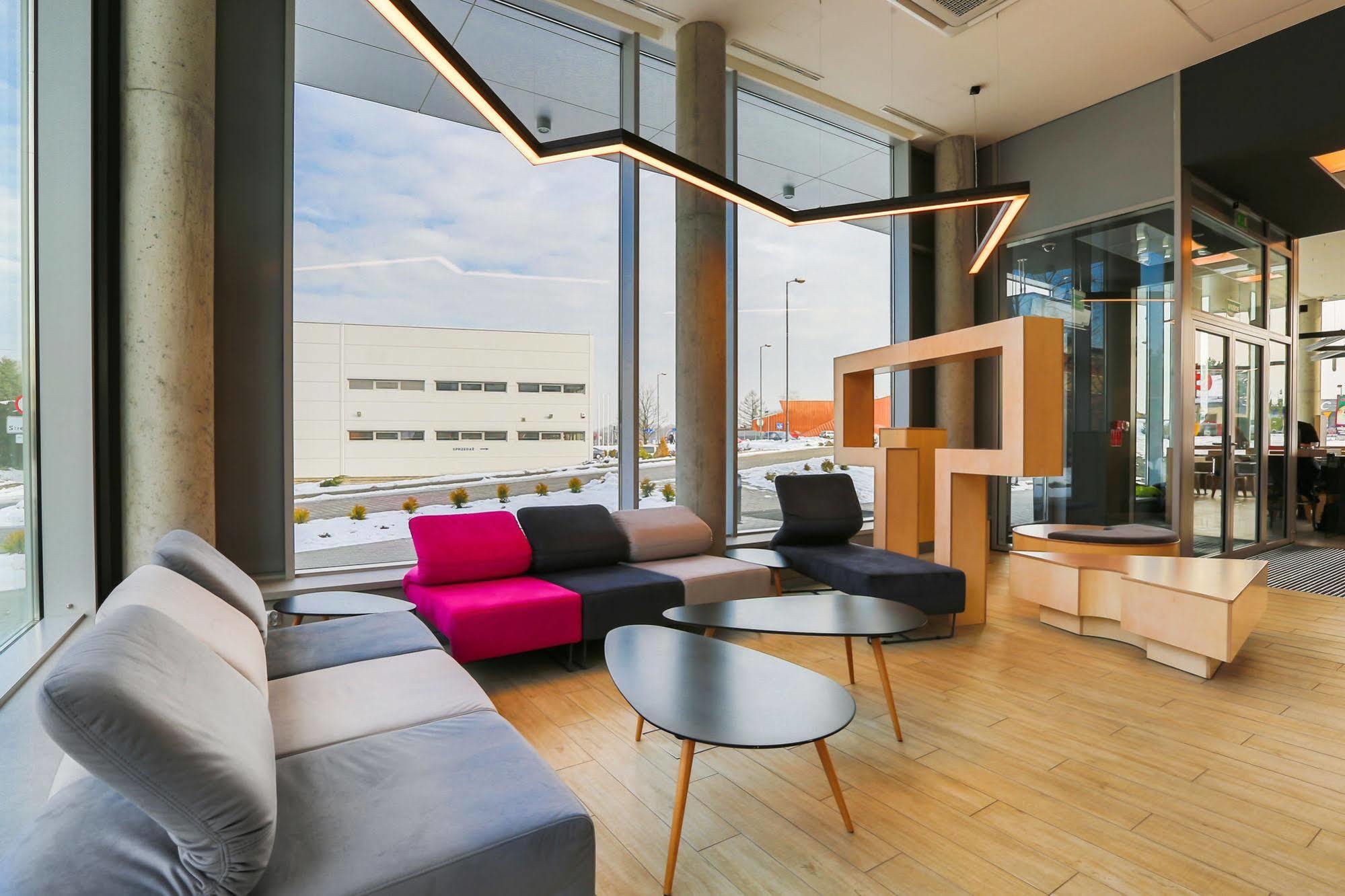 Qubus Hotel Zory Exterior photo